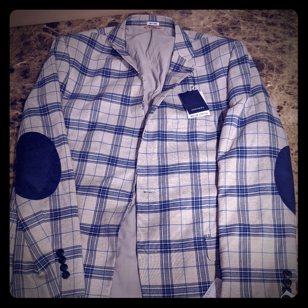 Crown and Ivy Blue and Tan blazer. Never Worn
